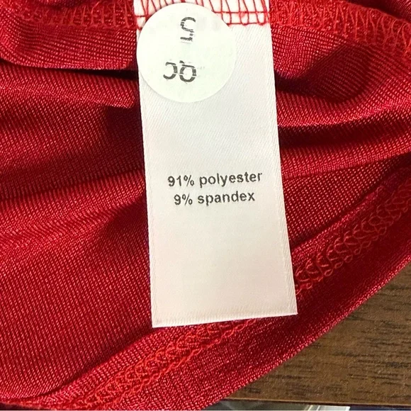 Maurices 24/7 Red Mock Neck Halter Tank Top Sleeveless Stretchy L - Picture 6 of 8